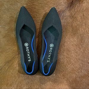 Black pointy toed Rothy’s size 10 good condition
